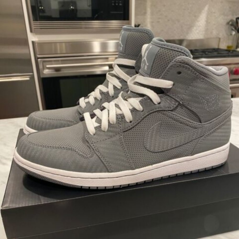 Size 10.5 - Jordan 1 Phat Cool Grey